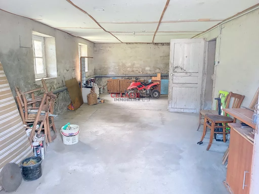 MAISON DE BOURG EN PIERRES