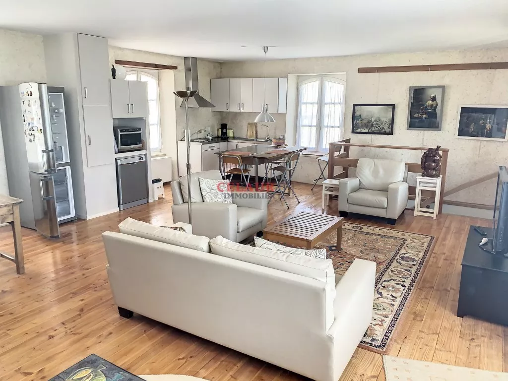 Propri&eacute;t&eacute; de caract&egrave;re