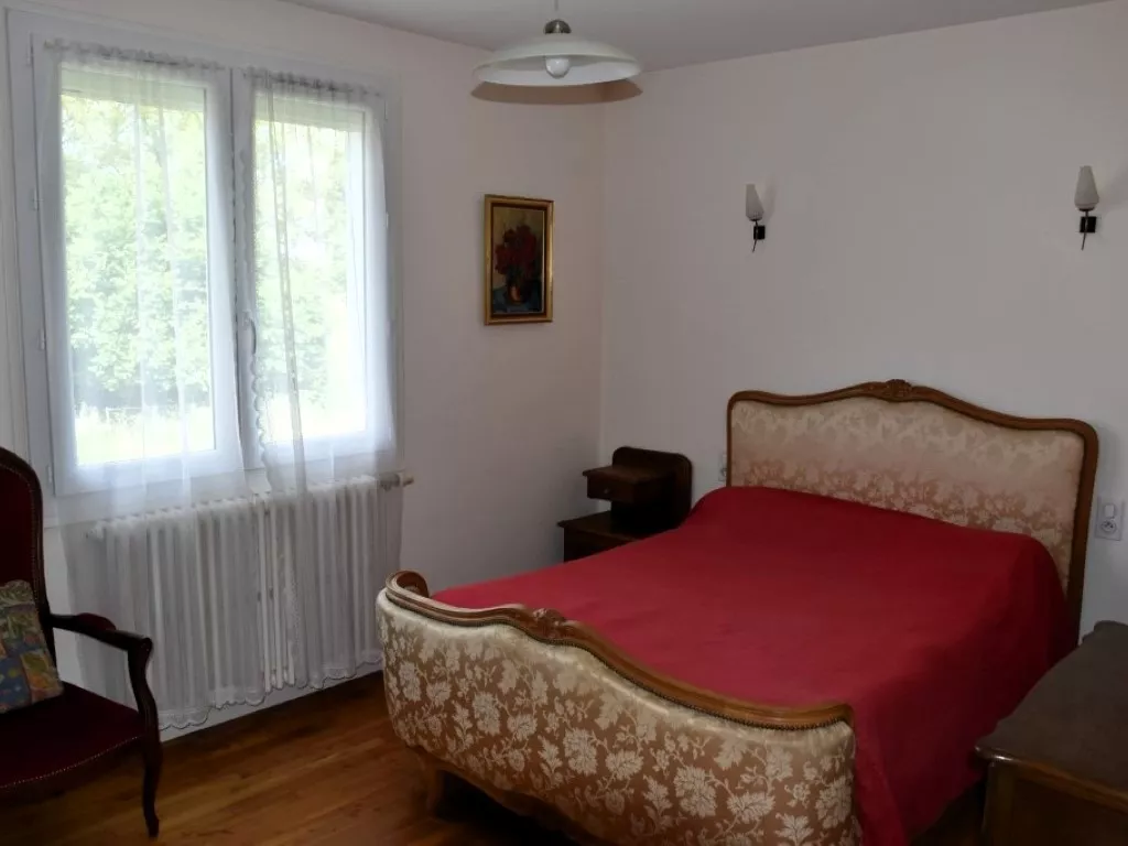 MAISON SUR SOUS-SOL ANNEES 70