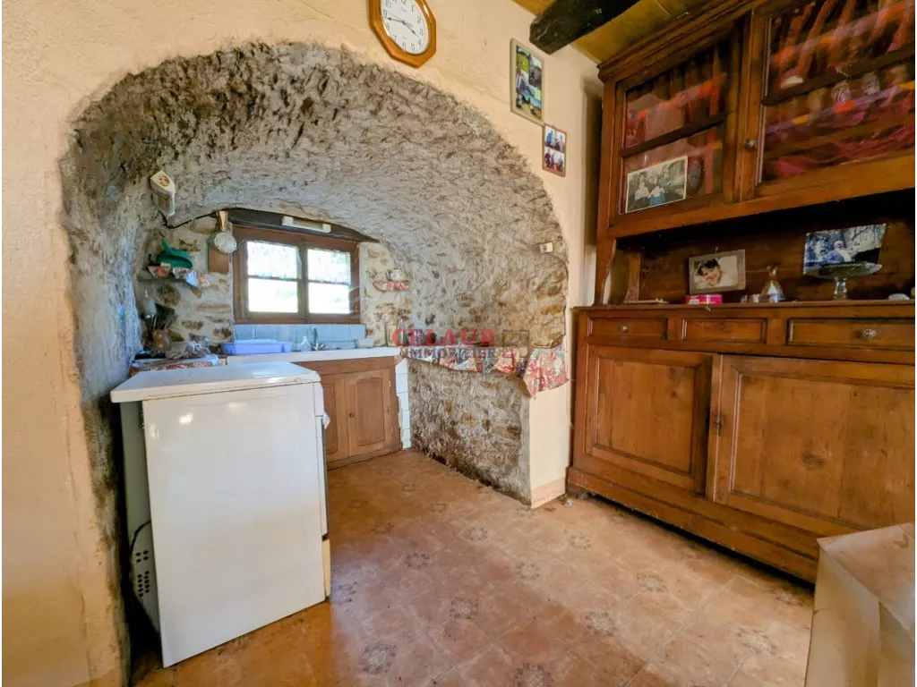 CORPS DE FERME SUR LES HAUTEURS