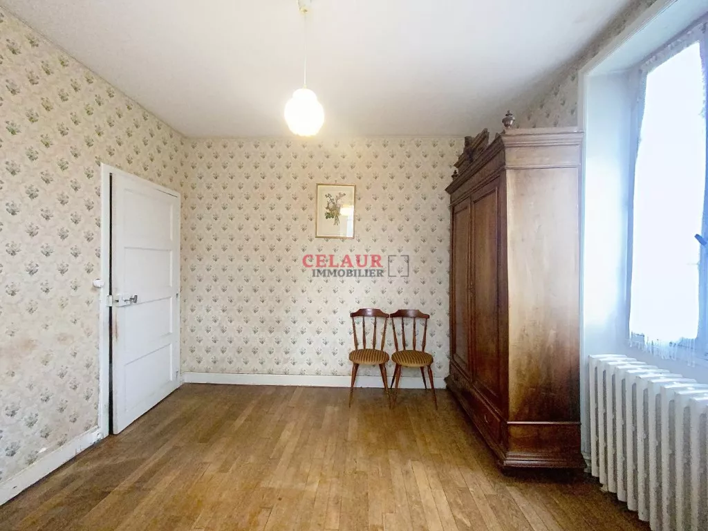 Maison et grange en pierre