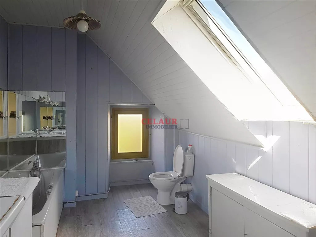 Maison familiale, habitable de suite.