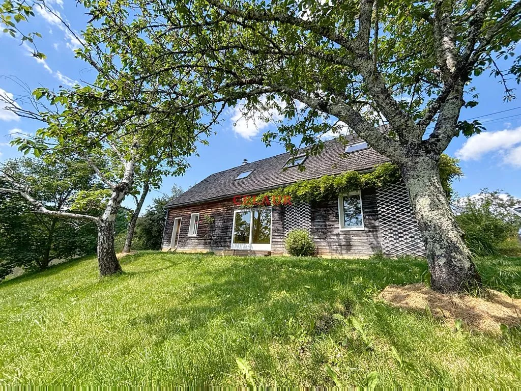 MAISON A OSSATURE BOIS SANS VOISINS PROCHES