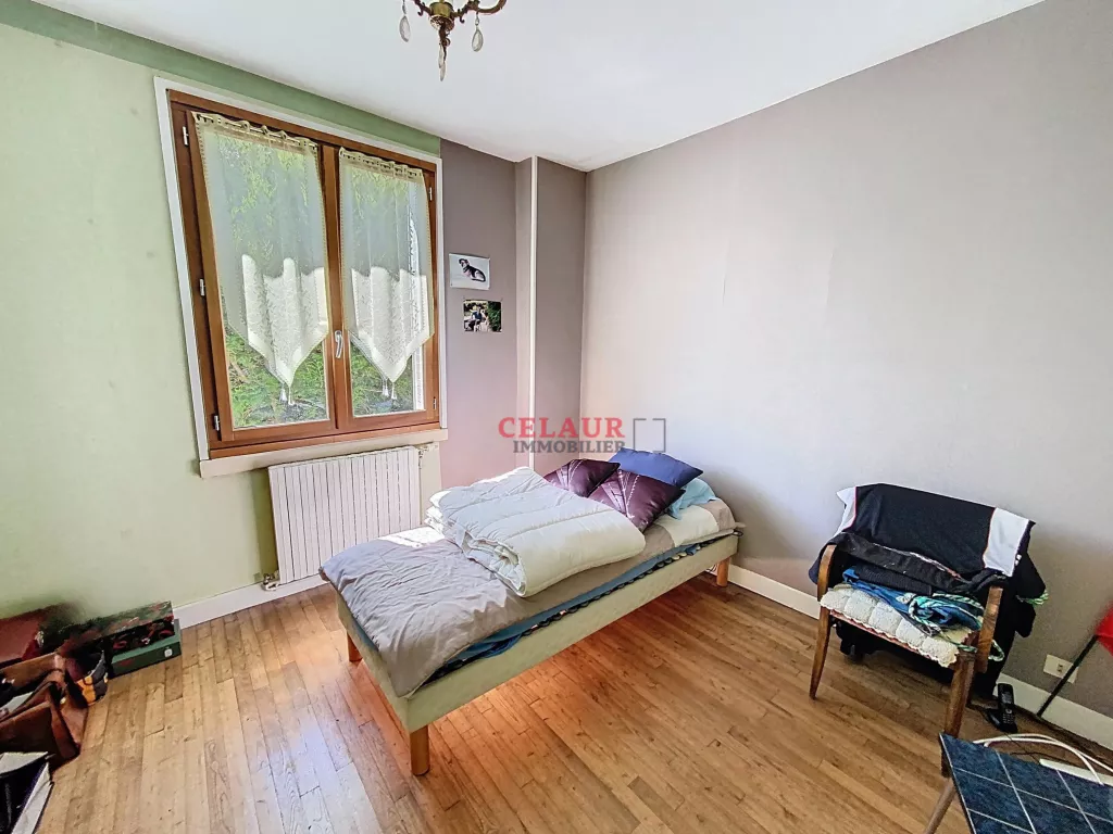 MAISON 102 M2 &Agrave; DEUX PAS DU BOURG DE LAGUENNE