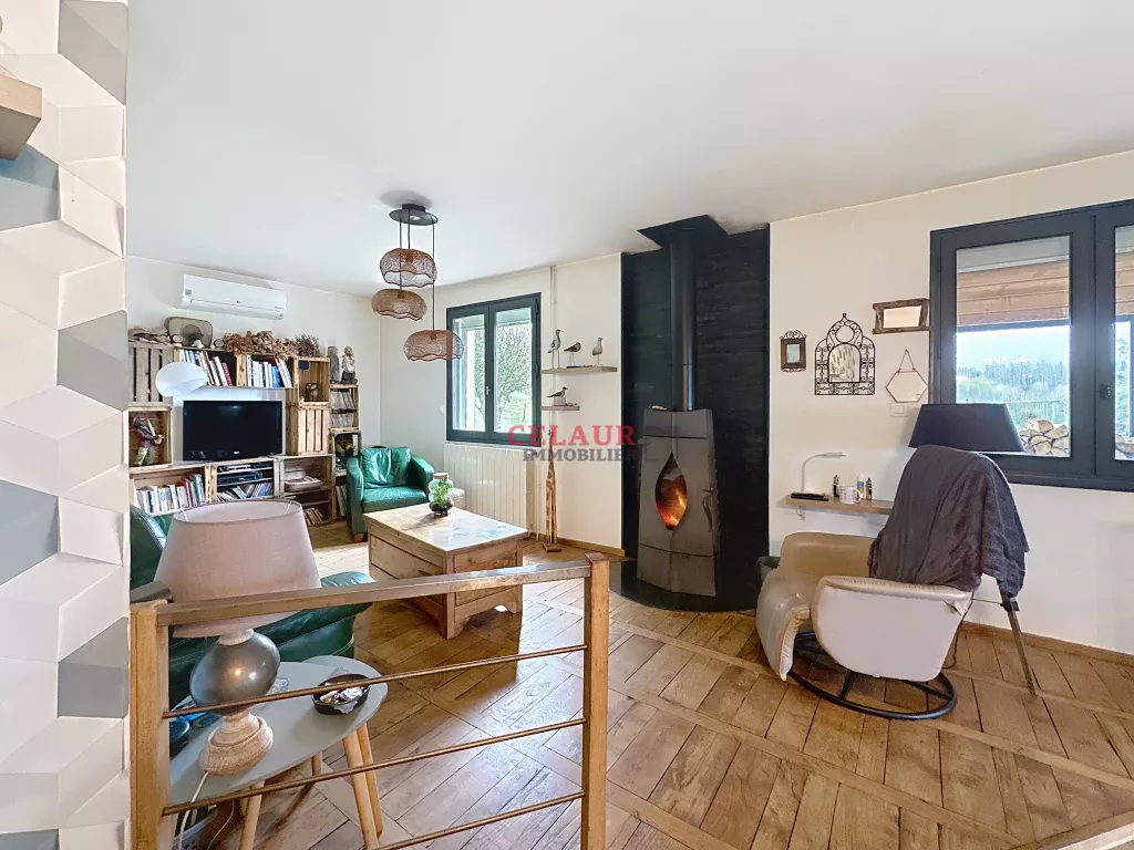 MAISON AVEC PISCINE ET D&Eacute;PENDANCE &Agrave; 15 MINUTES DE TULLE