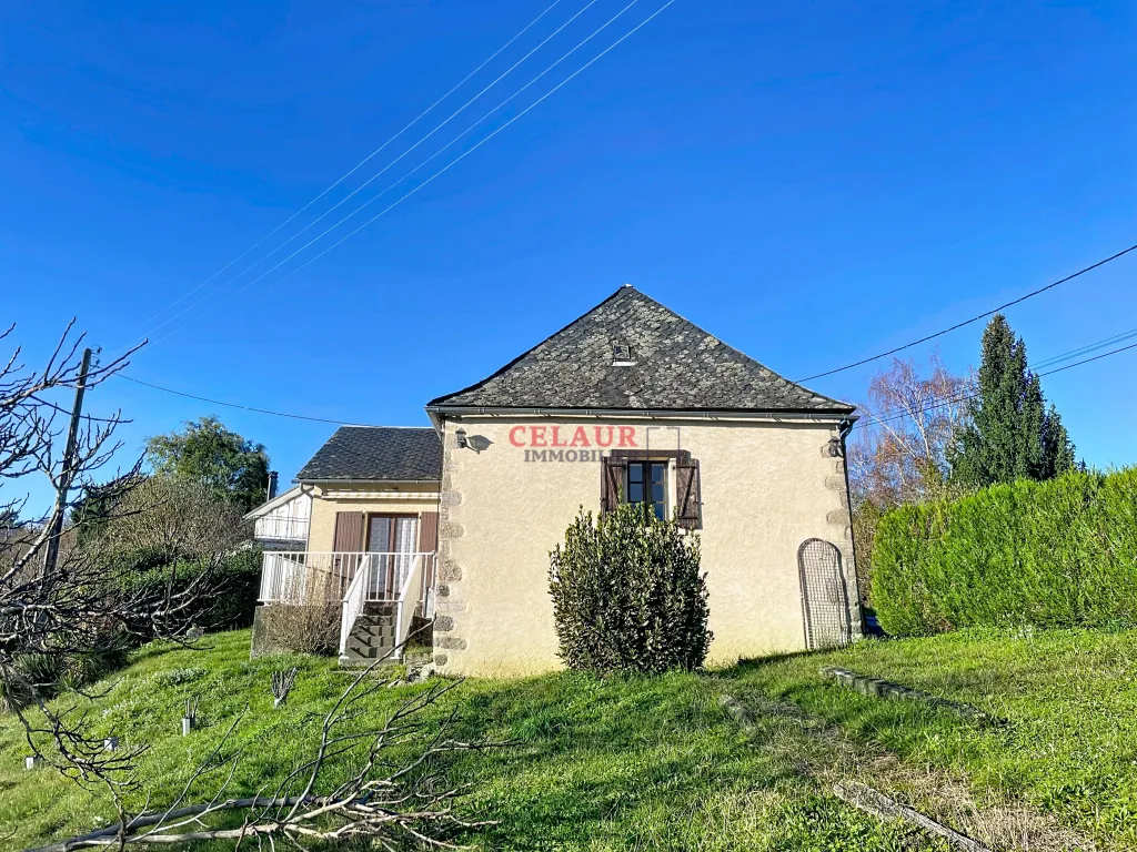 MAISON &Agrave; R&Eacute;NOVER AVEC VUE DEGAGEE &Agrave; LAGUENNE