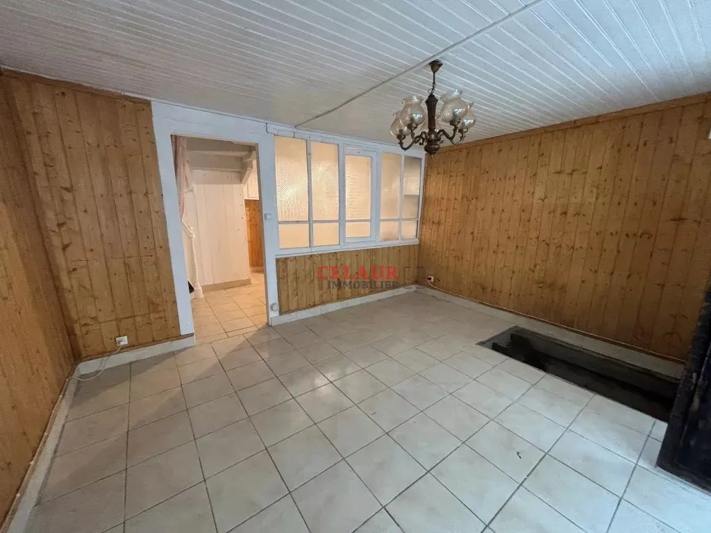 PETITE MAISON DE VILLE