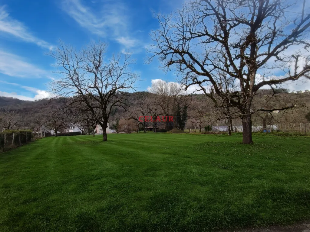 Charmant terrain proche d'Argentat