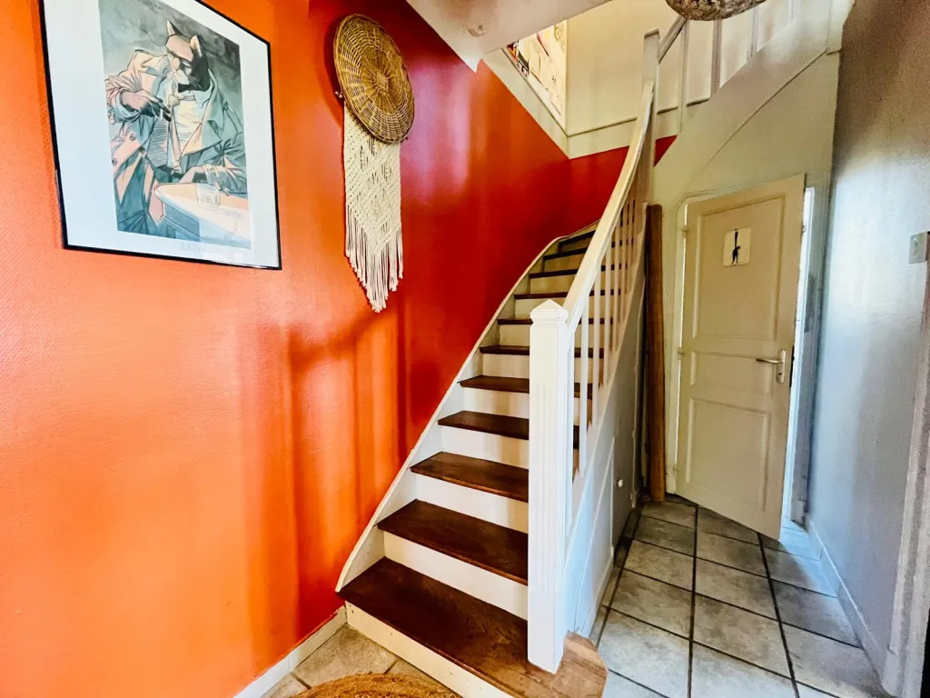 MAISON INVIDIDUELLE AU CALME PROCHE DORDOGNE A PIED