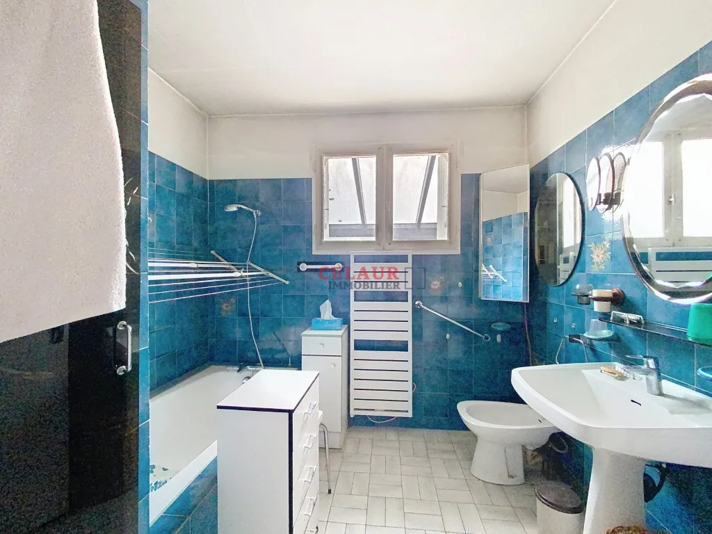 MAISON AVEC VIE DE PLAIN PIED