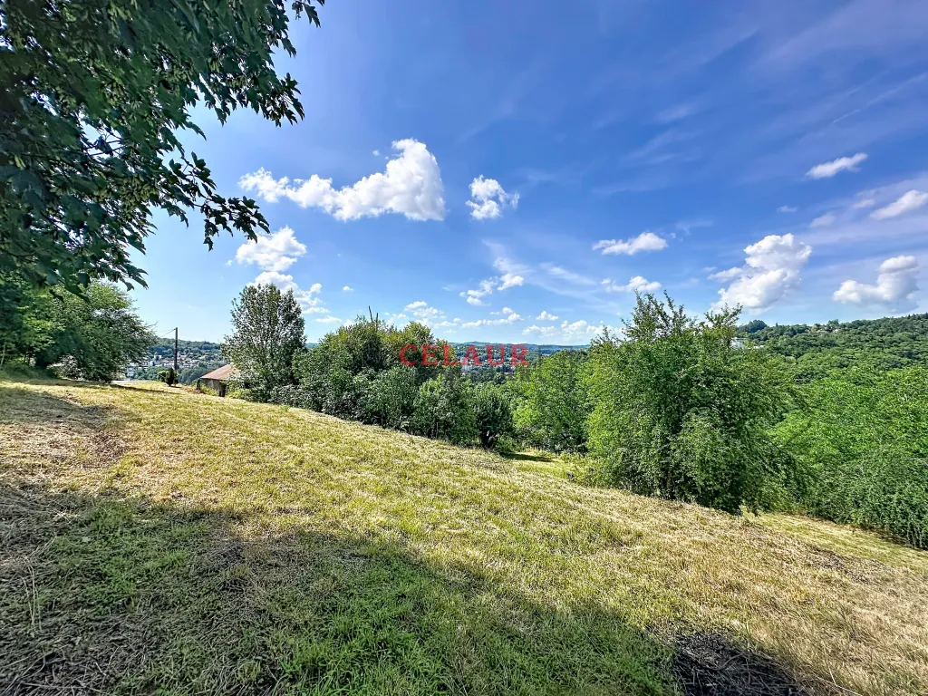 PROPRI&Eacute;T&Eacute; DE CHARME ENTRE VILLE ET CAMPAGNE